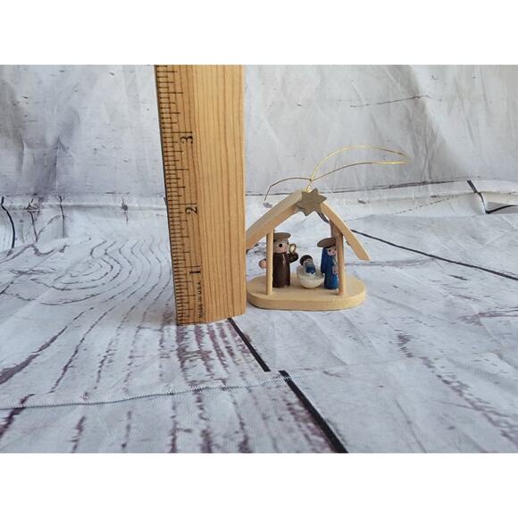 Vintage Wood Feri Nativity Mary Joseph Jesus Wood Figure Set Ornament In Stable - Picture 8 of 9